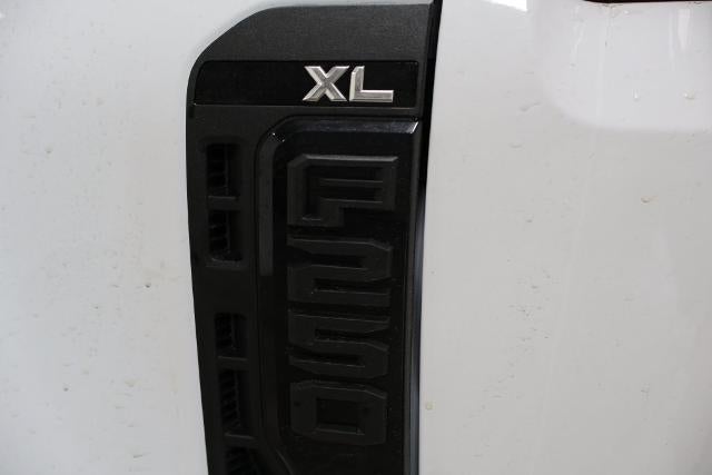 2027 Ford Super Duty F-250 SRW XL