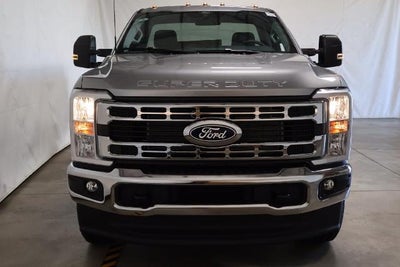 2027 Ford Super Duty F-250 SRW XLT