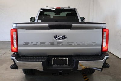 2027 Ford Super Duty F-250 SRW XLT
