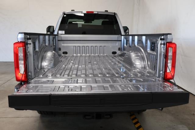 2027 Ford Super Duty F-250 SRW XLT