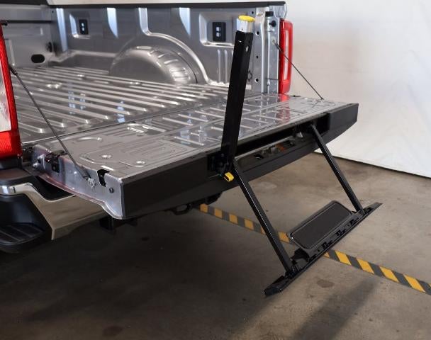 2027 Ford Super Duty F-250 SRW XLT