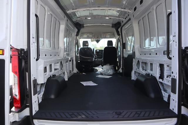 2025 Ford Transit Cargo Van Base