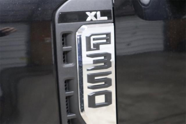 2024 Ford Super Duty F-350 SRW XL