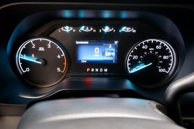 2027 Ford Super Duty F-350 SRW XLT