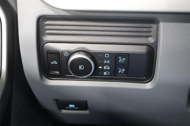 2025 Ford Super Duty F-350 SRW XL