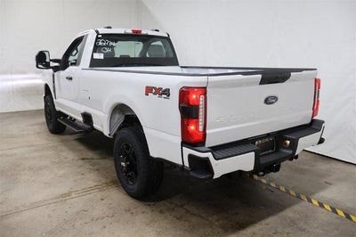 2025 Ford Super Duty F-350 SRW XL
