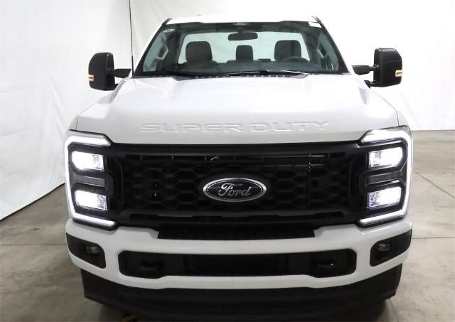 2025 Ford Super Duty F-350 SRW XL