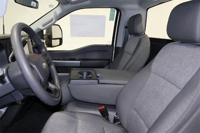 2025 Ford Super Duty F-350 SRW XL