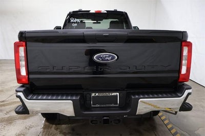 2026 Ford Super Duty F-350 SRW XLT