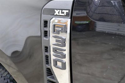 2026 Ford Super Duty F-350 SRW XLT