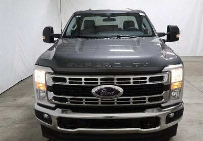 2025 Ford Super Duty F-350 SRW XLT