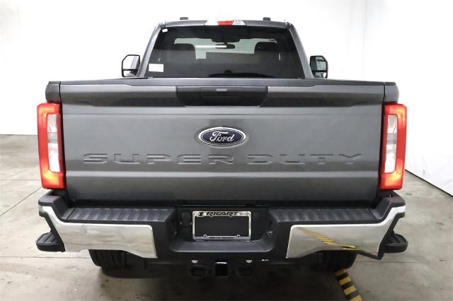 2025 Ford Super Duty F-350 SRW XLT