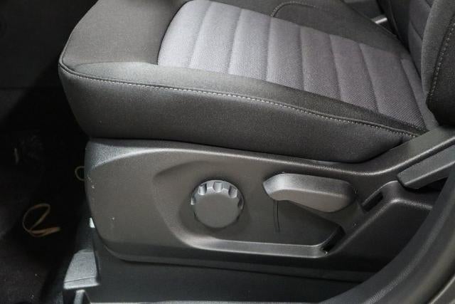 2024 Ford Edge SE Demo