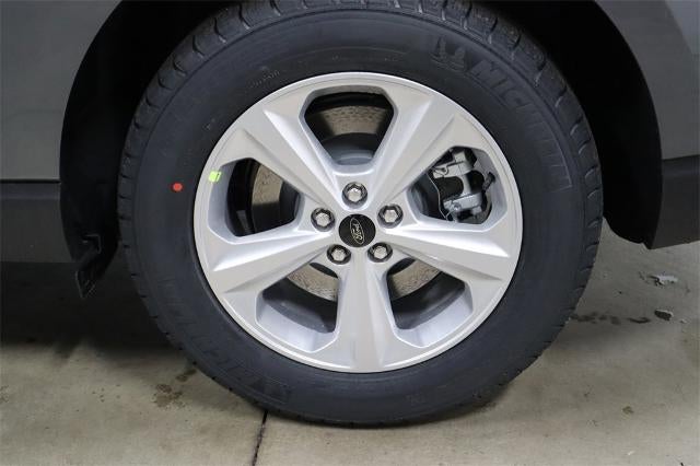 2024 Ford Edge SE Demo