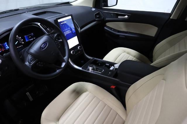 2024 Ford Edge SE Demo