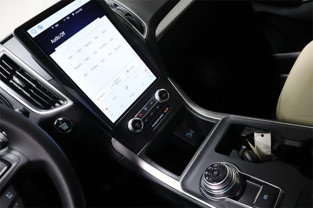 2024 Ford Edge SE Demo