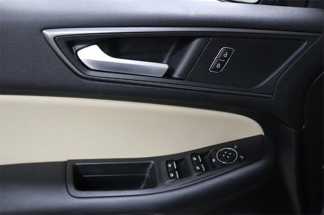 2024 Ford Edge SE Demo