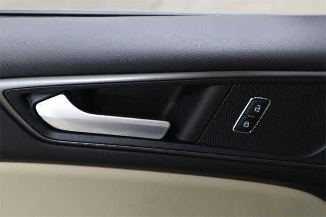 2024 Ford Edge SE Demo