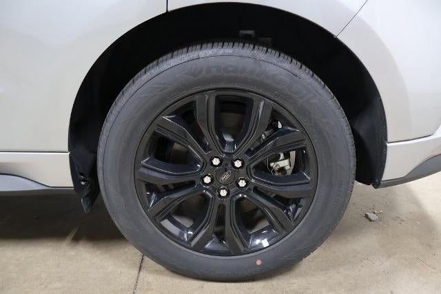 2024 Ford Edge SE Demo