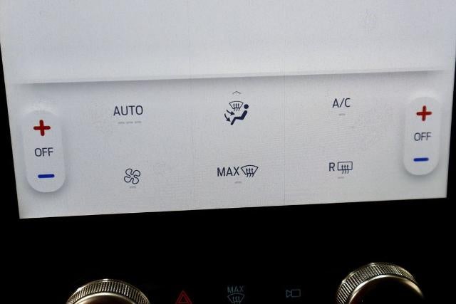 2024 Ford Edge SE Demo