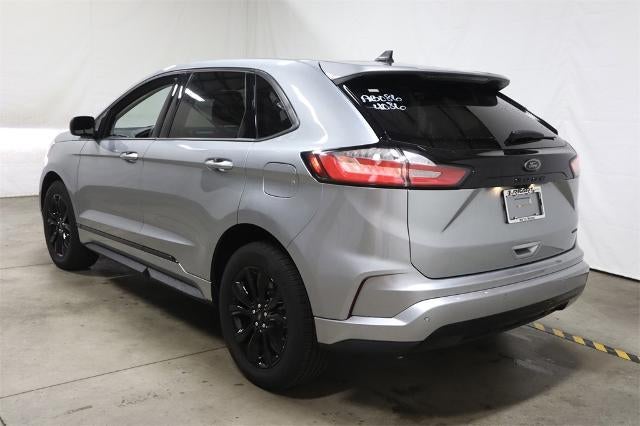 2024 Ford Edge SE Demo