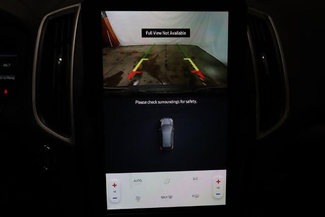 2024 Ford Edge SE Demo