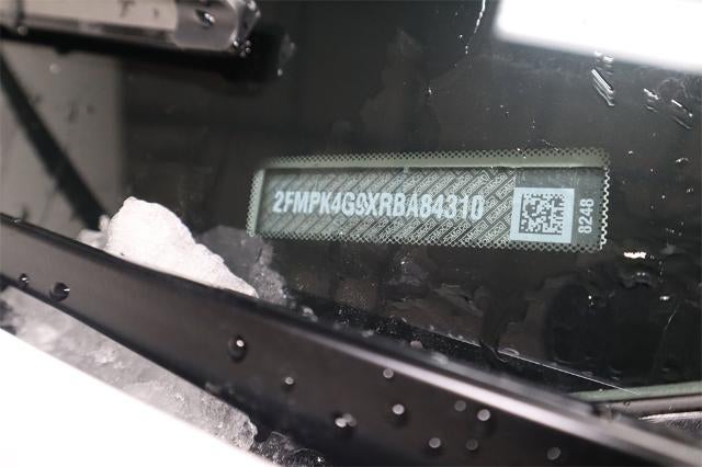 2024 Ford Edge SE Demo