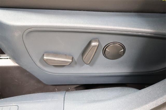 2025 Ford Maverick Lobo High