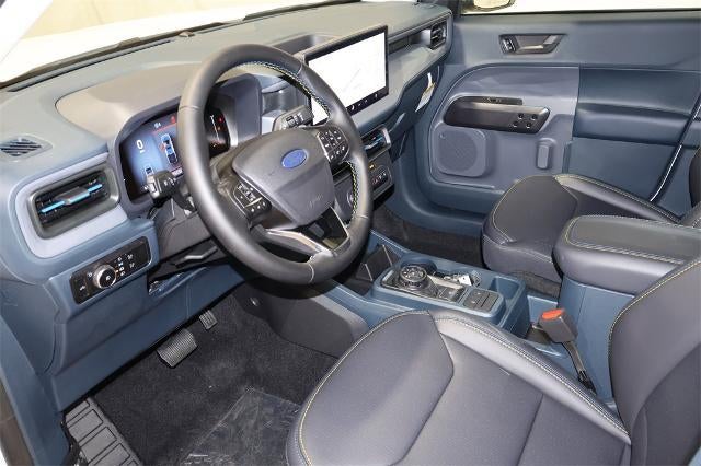 2025 Ford Maverick Lobo Standard