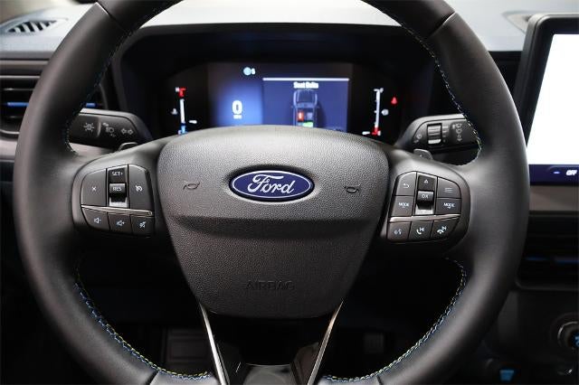 2025 Ford Maverick Lobo Standard