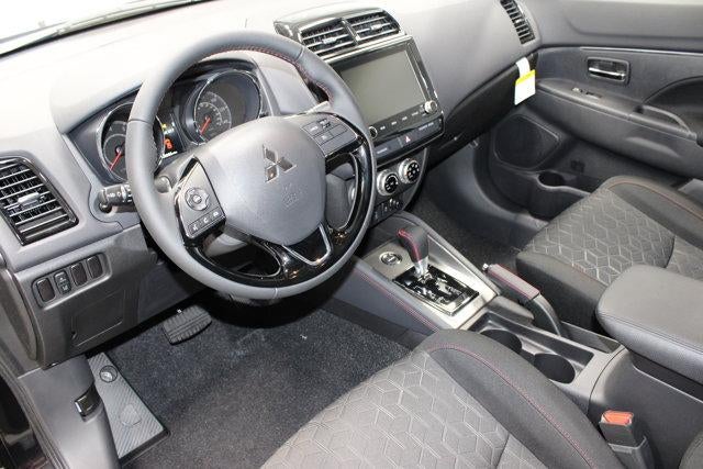 2025 Mitsubishi Outlander Sport LE