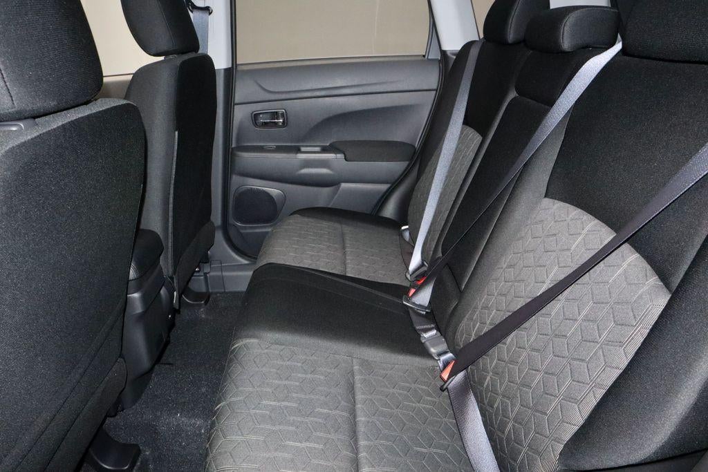 2026 Mitsubishi Outlander Sport ES