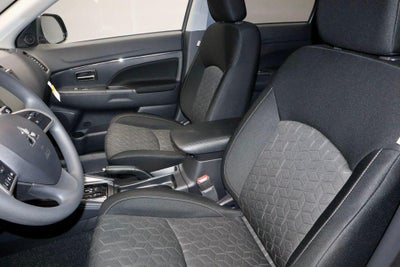 2026 Mitsubishi Outlander Sport ES