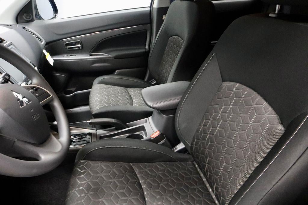 2026 Mitsubishi Outlander Sport ES