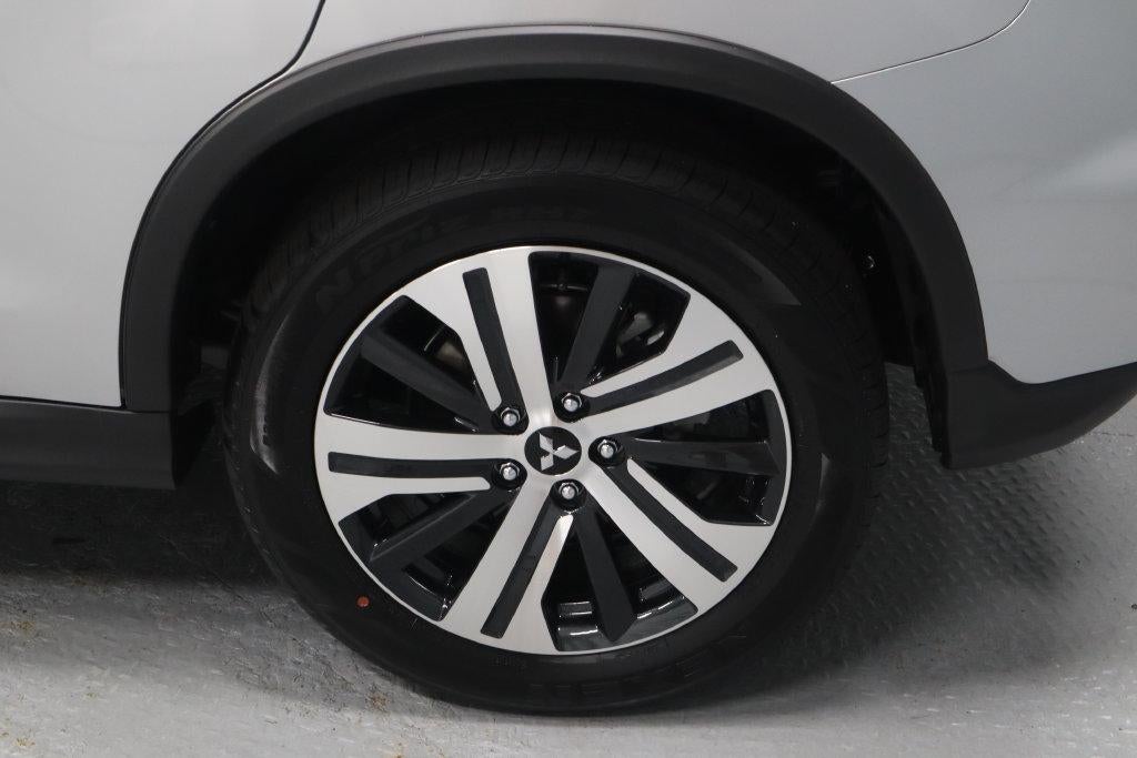 2027 Mitsubishi Outlander Sport ES
