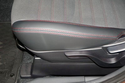 2027 Mitsubishi Outlander Sport SE