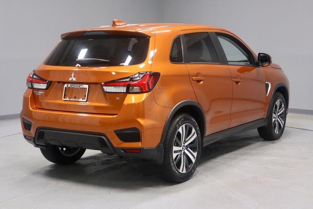 2027 Mitsubishi Outlander Sport SE