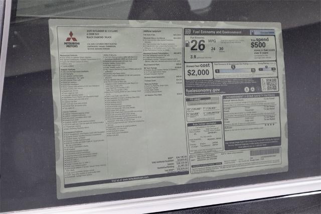 2025 Mitsubishi Outlander SE