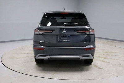 2026 Mitsubishi Outlander SE