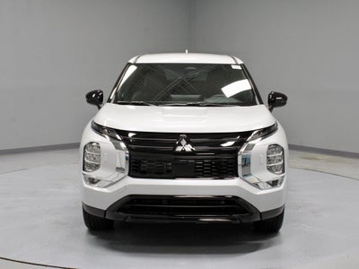 2026 Mitsubishi Outlander LE