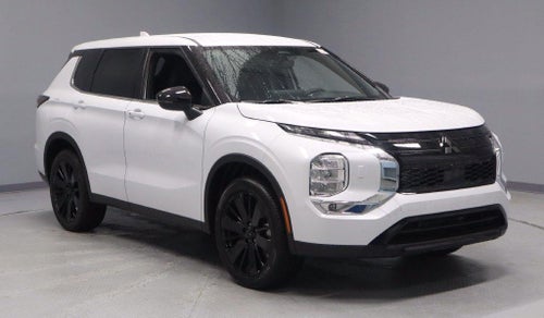 2026 Mitsubishi Outlander LE