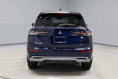 2026 Mitsubishi Outlander SE