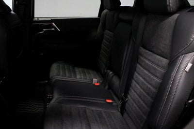 2026 Mitsubishi Outlander LE
