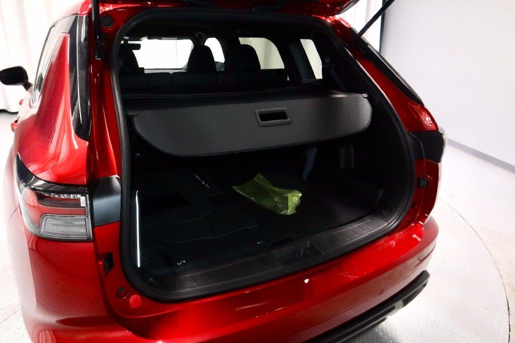 2026 Mitsubishi Outlander LE