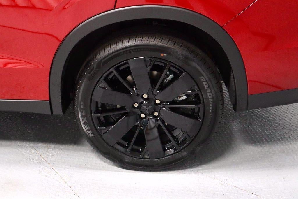 2026 Mitsubishi Outlander LE