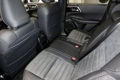 2026 Mitsubishi Outlander Trail Edition