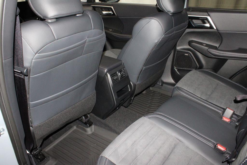 2026 Mitsubishi Outlander Trail Edition