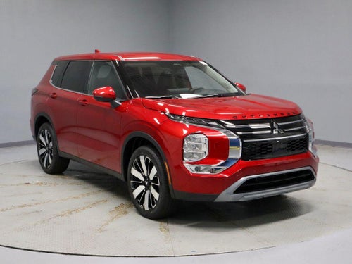 2026 Mitsubishi Outlander SE