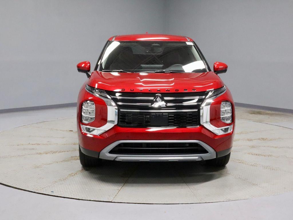 2026 Mitsubishi Outlander SE