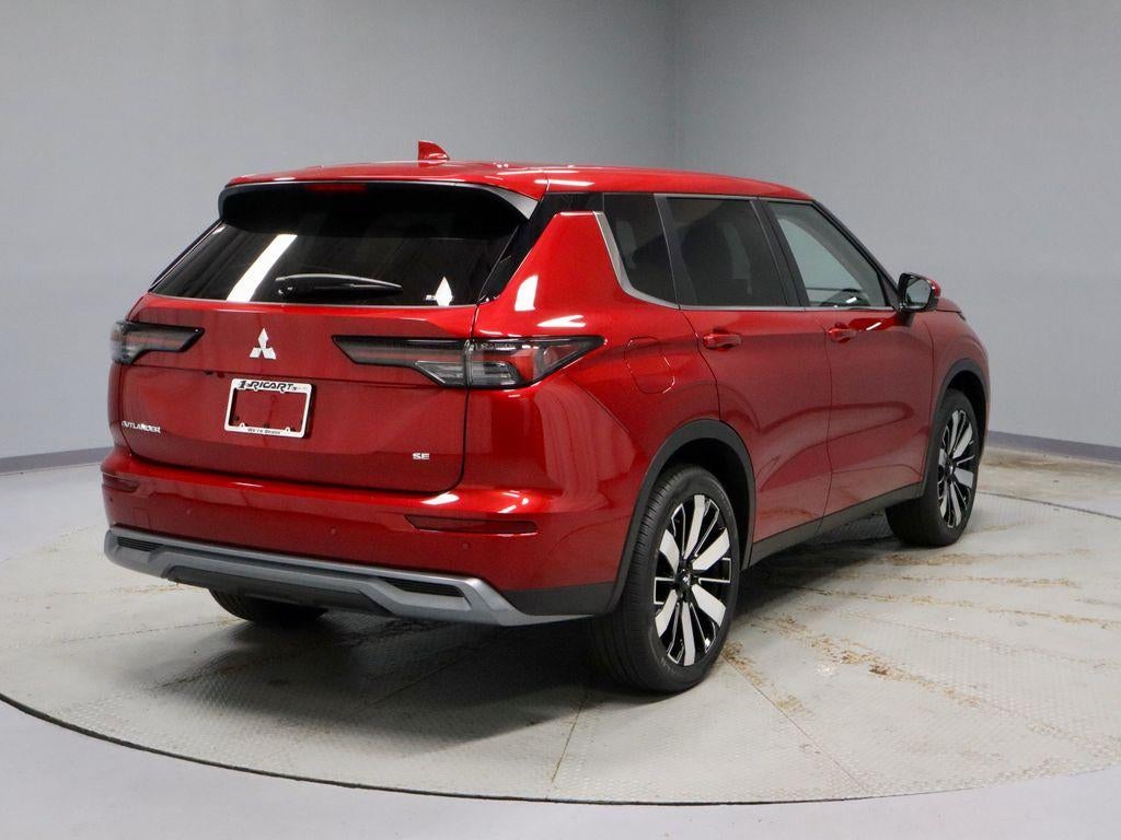 2026 Mitsubishi Outlander SE